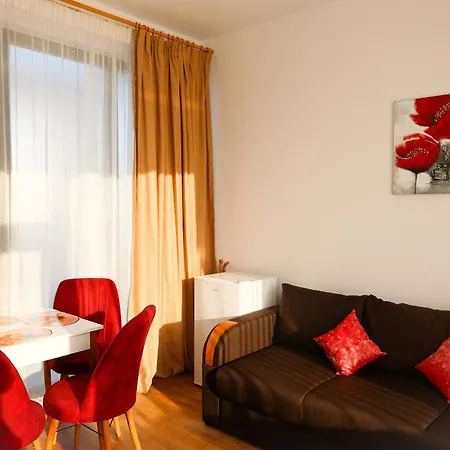 Summer Rest בית הארחה